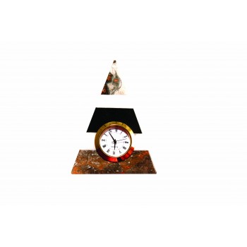 Katlı Piramit Saat 